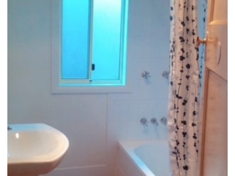 1/52 Gilba Rd, Girraween NSW 2145