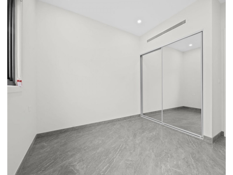 41 Woodstock Street, Guildford NSW 2161