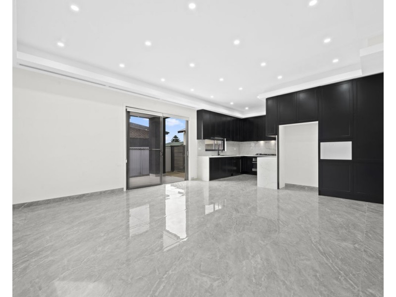 41 Woodstock Street, Guildford NSW 2161