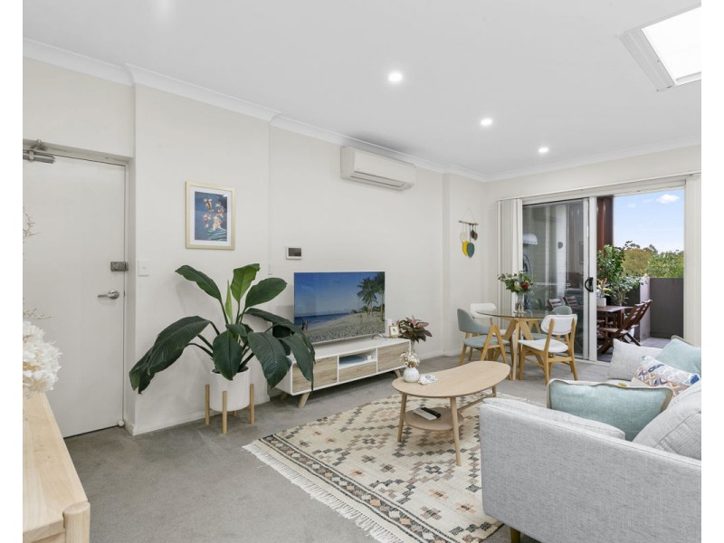 26/11-15 Peggy Street, Mays Hill NSW 2145