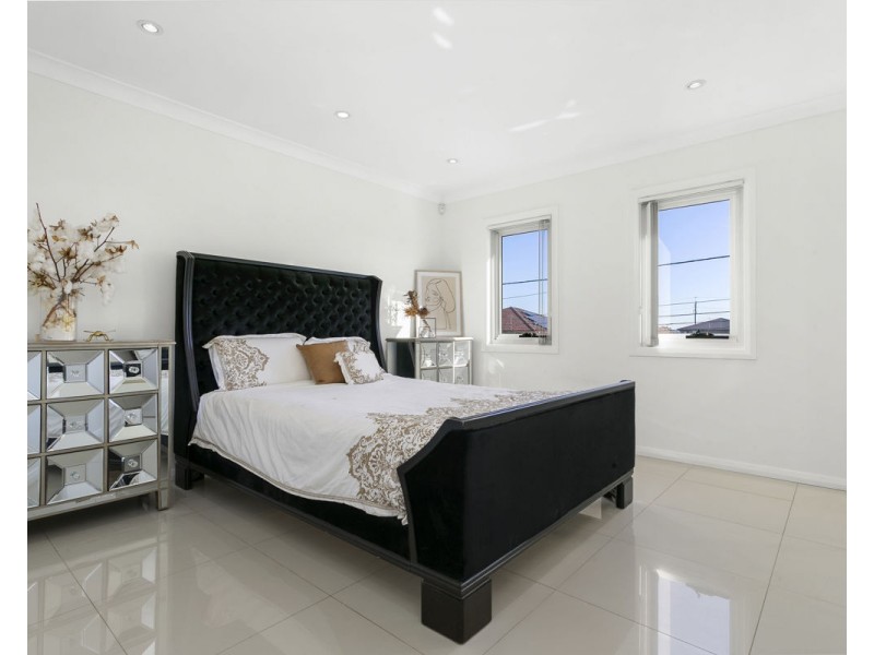 23 Queen Street, Guildford NSW 2161