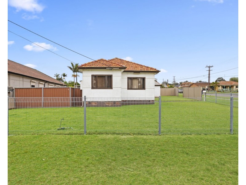 1 Hunt Street, Guildford NSW 2161