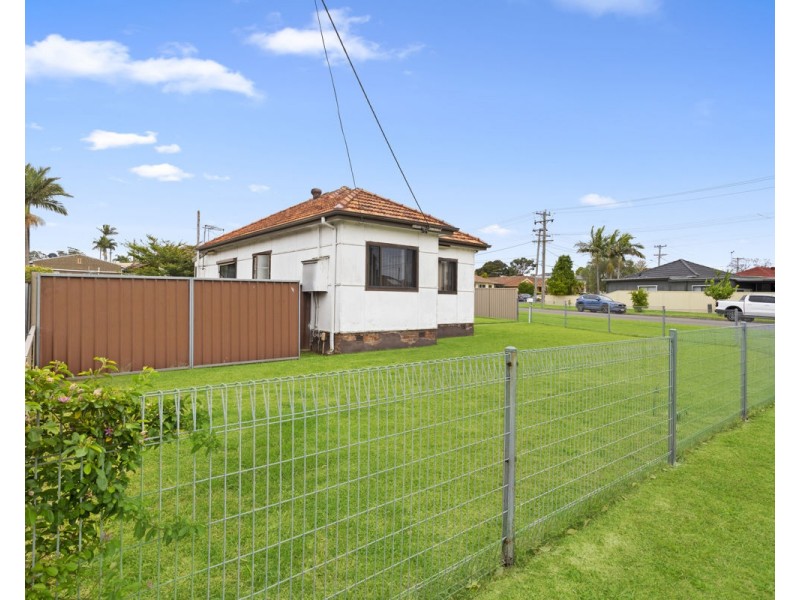 1 Hunt Street, Guildford NSW 2161