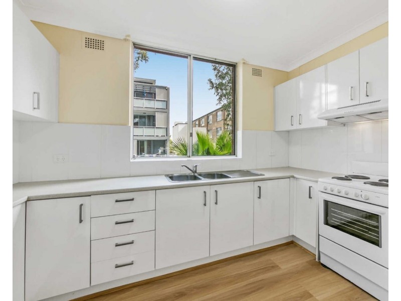 22/25 St Ann St, Merrylands NSW 2160