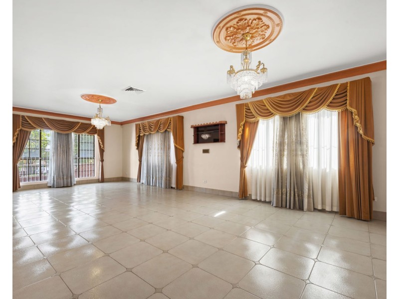 7 Kimberley Street, Merrylands NSW 2160