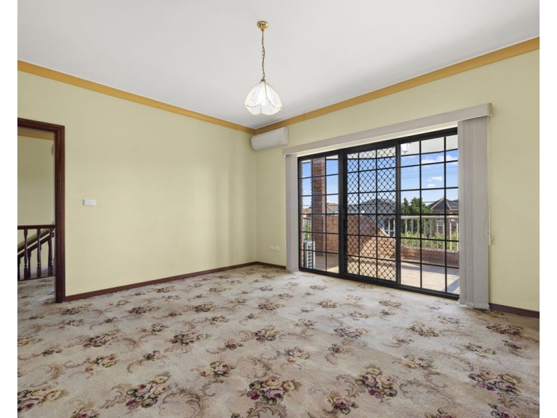 7 Kimberley Street, Merrylands NSW 2160