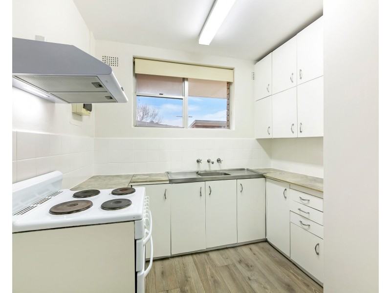 8/23 St Ann St, Merrylands NSW 2160