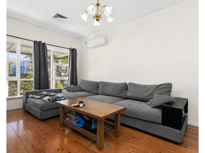 28 Hanbury Street, Greystanes NSW 2145