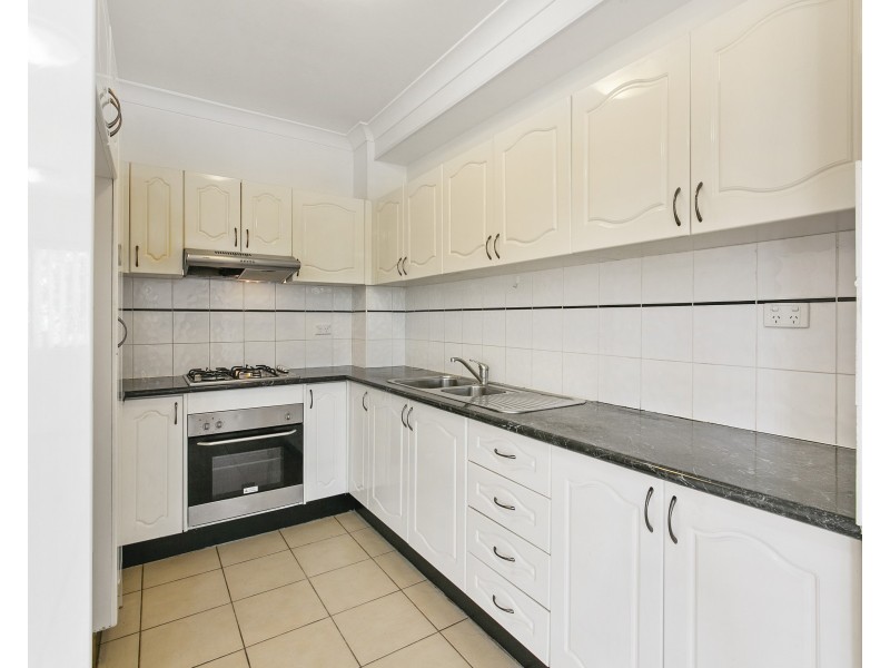 6/16-18 Newman St, Merrylands NSW 2160