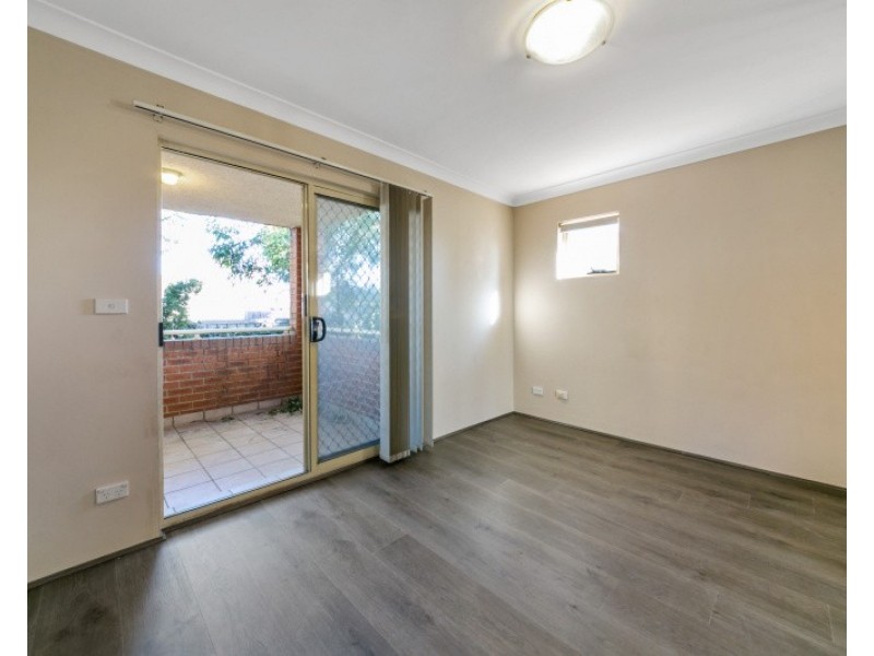 2/502 Merrylands Rd, Merrylands NSW 2160