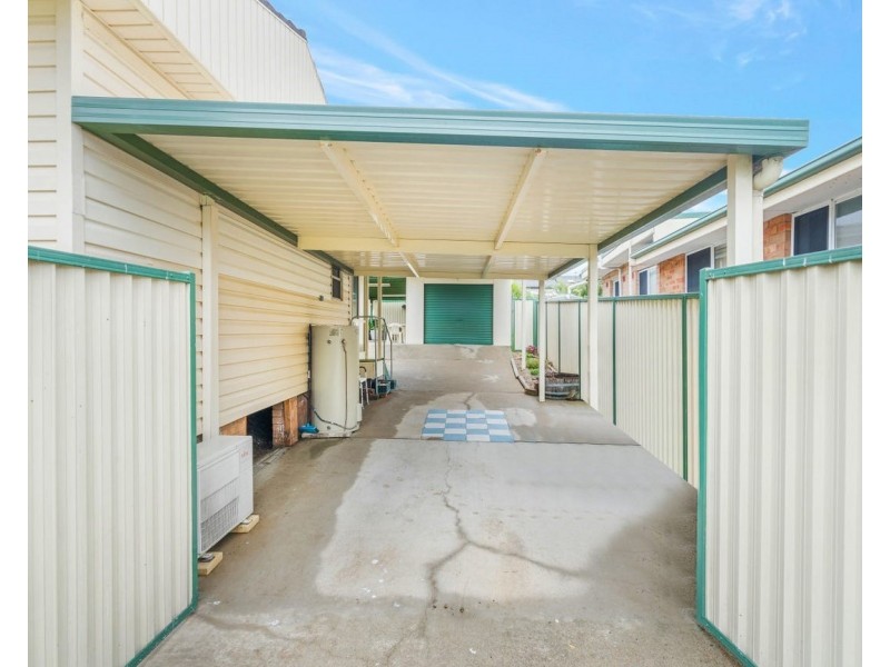 33 Runyon Av, Greystanes NSW 2145
