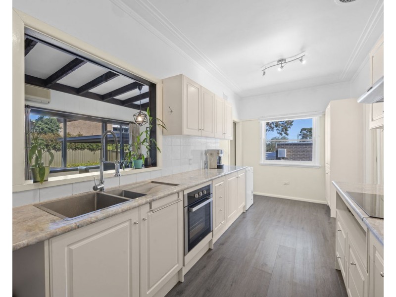 28 Burra Street, Pendle Hill NSW 2145