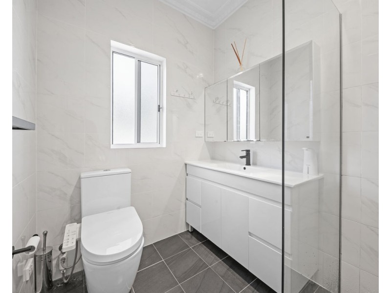 28 Burra Street, Pendle Hill NSW 2145