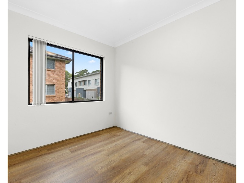 6/10-12 Paton St, Merrylands West NSW 2160
