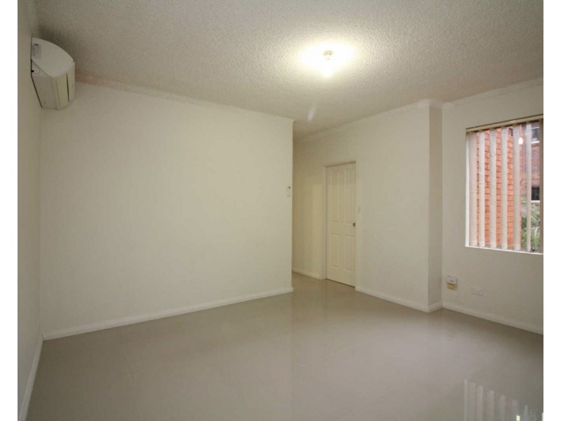 4/59 St Ann St, Merrylands NSW 2160