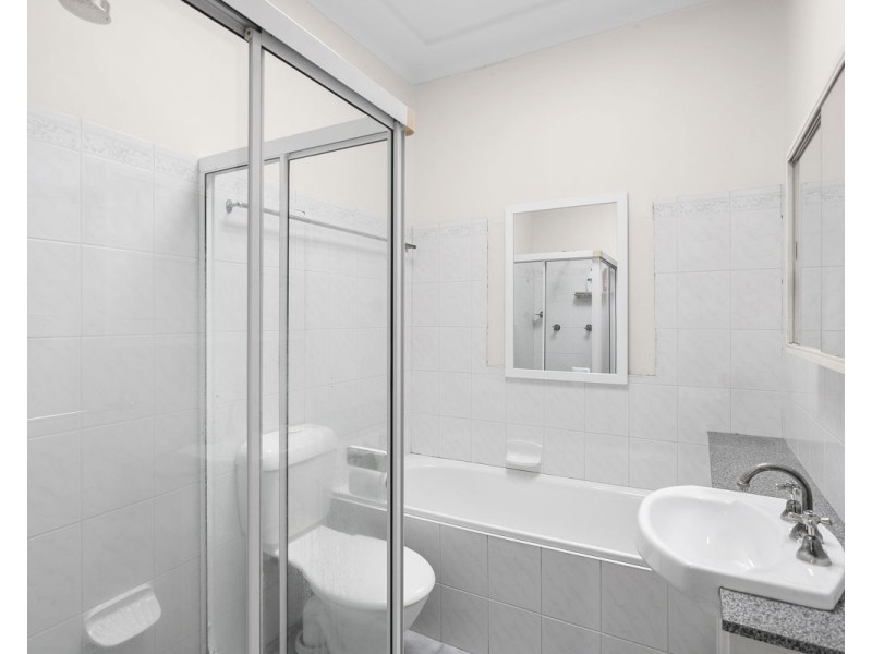 11 Gregory Street, Greystanes NSW 2145