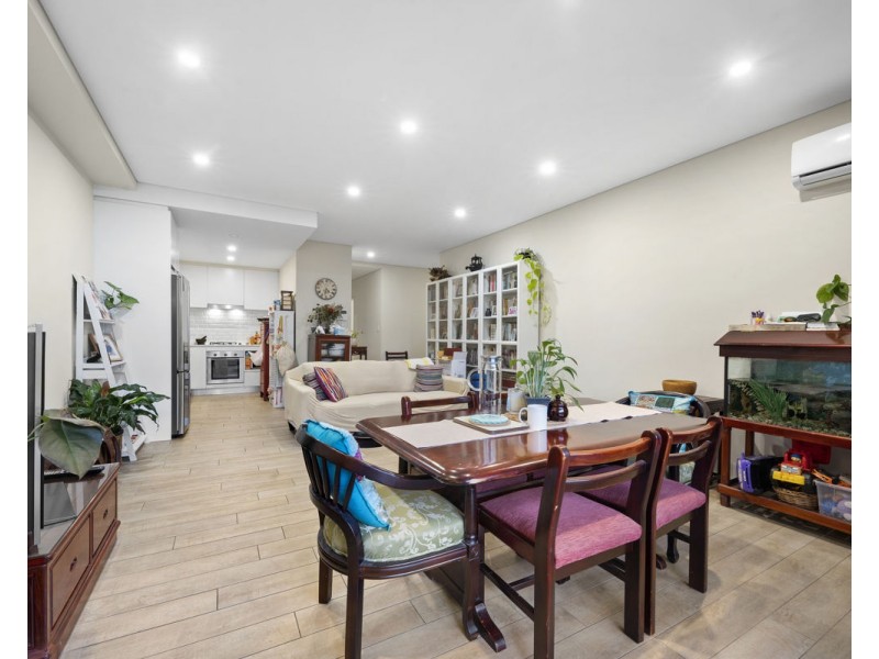 17/8 Junia Avenue, Toongabbie NSW 2146