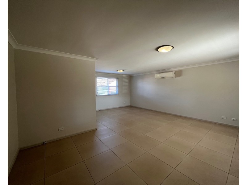 10 Galton St, Smithfield NSW 2164