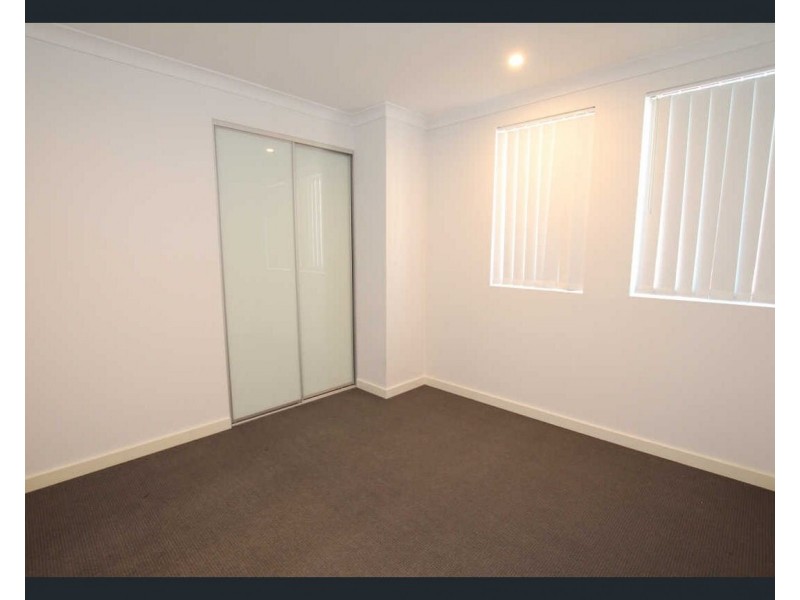 14/37 Brickworks Dr, Holroyd NSW 2142