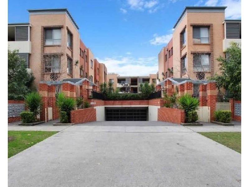 32/30 Railway Tce, Merrylands NSW 2160