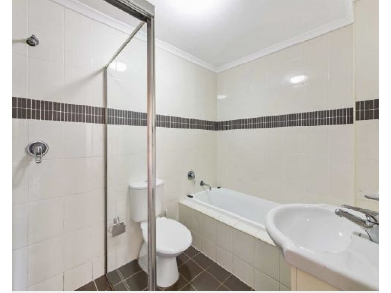 32/30 Railway Tce, Merrylands NSW 2160