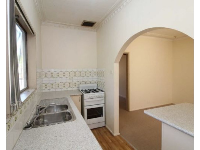 2/61 Newman St, Merrylands NSW 2160