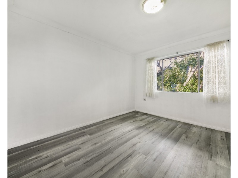 9/22 Neil St, Merrylands NSW 2160
