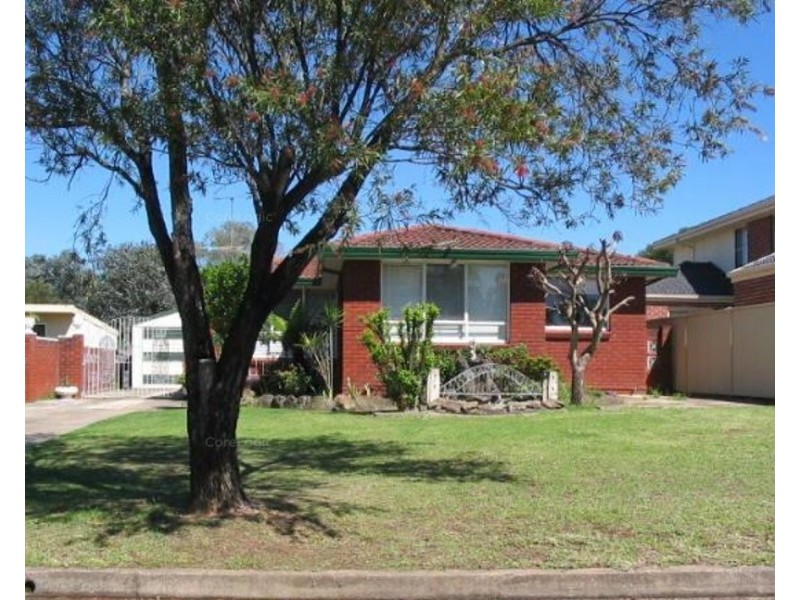 15 Bernie St, Greystanes NSW 2145