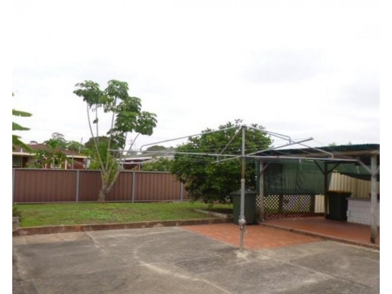 15 Bernie St, Greystanes NSW 2145