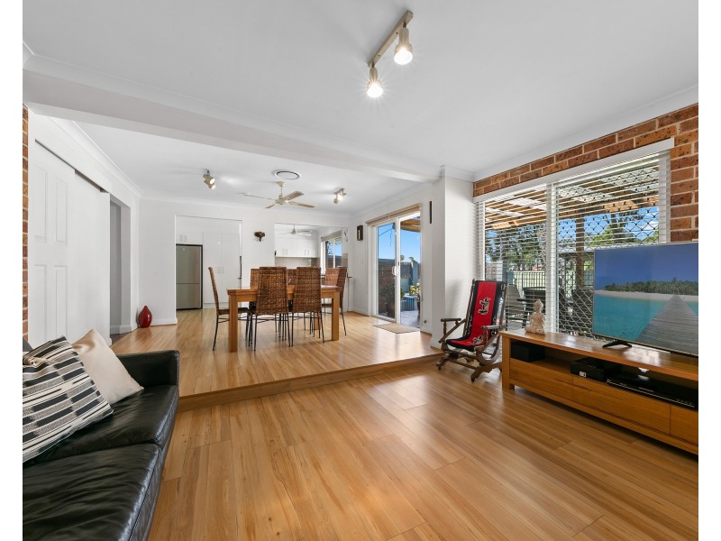 37 Macleay St, Greystanes NSW 2145