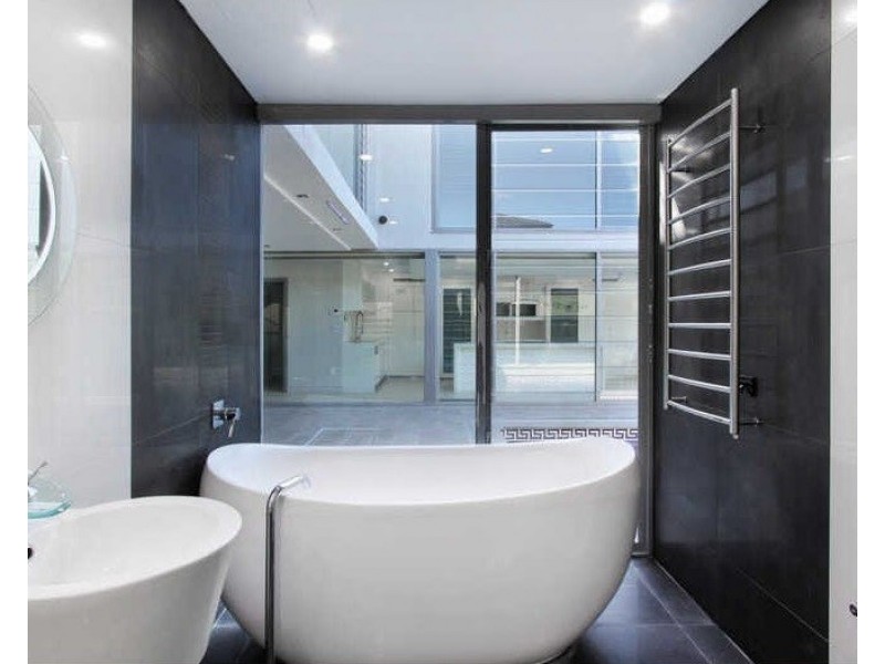 58A Desmond St, Merrylands NSW 2160