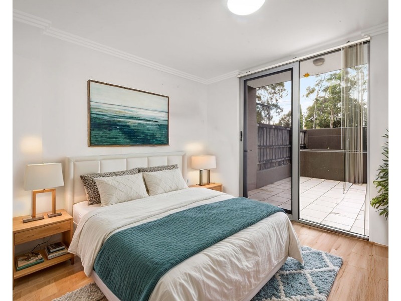 25/4-10 Benedict Court, Holroyd NSW 2142