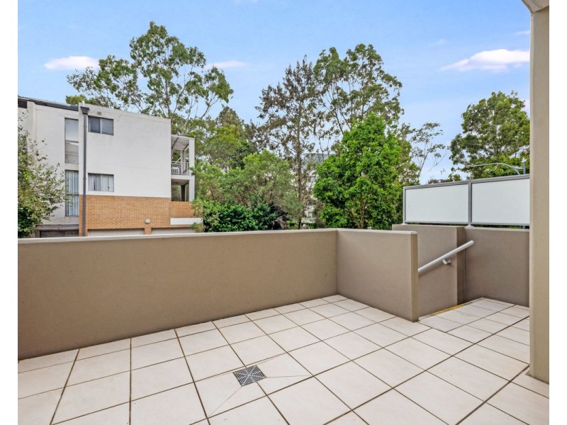 25/4-10 Benedict Court, Holroyd NSW 2142
