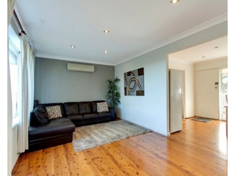 9 Irene St, South Penrith NSW 2750