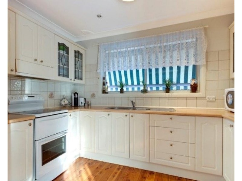 9 Irene St, South Penrith NSW 2750