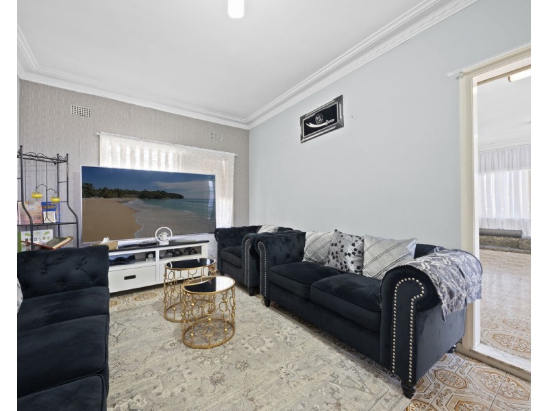 73 Salisbury Road, Guildford NSW 2161