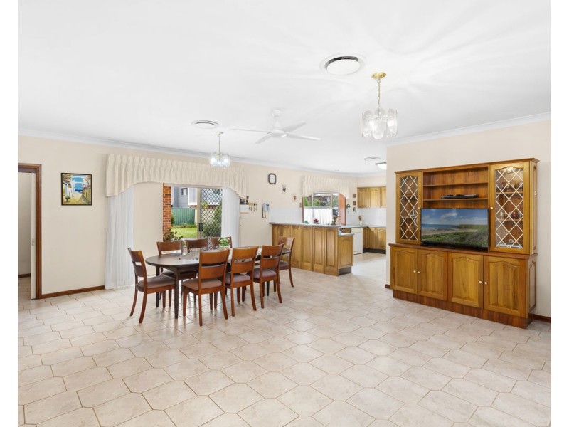 7 Rosebery Road, Guildford NSW 2161