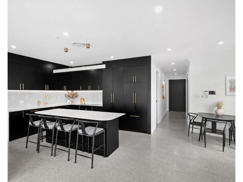 2a Lucy Street, Merrylands NSW 2160