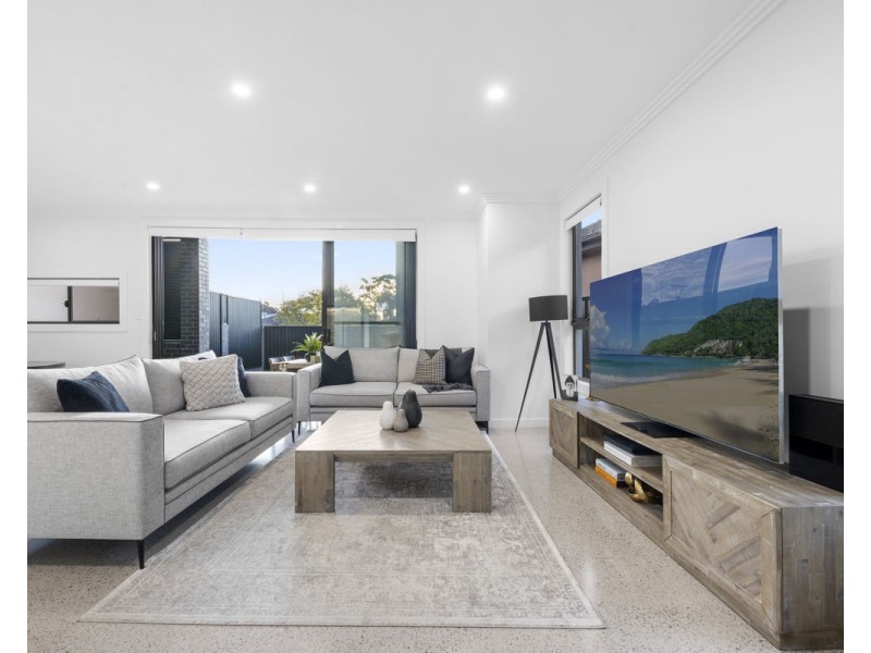 2a Lucy Street, Merrylands NSW 2160