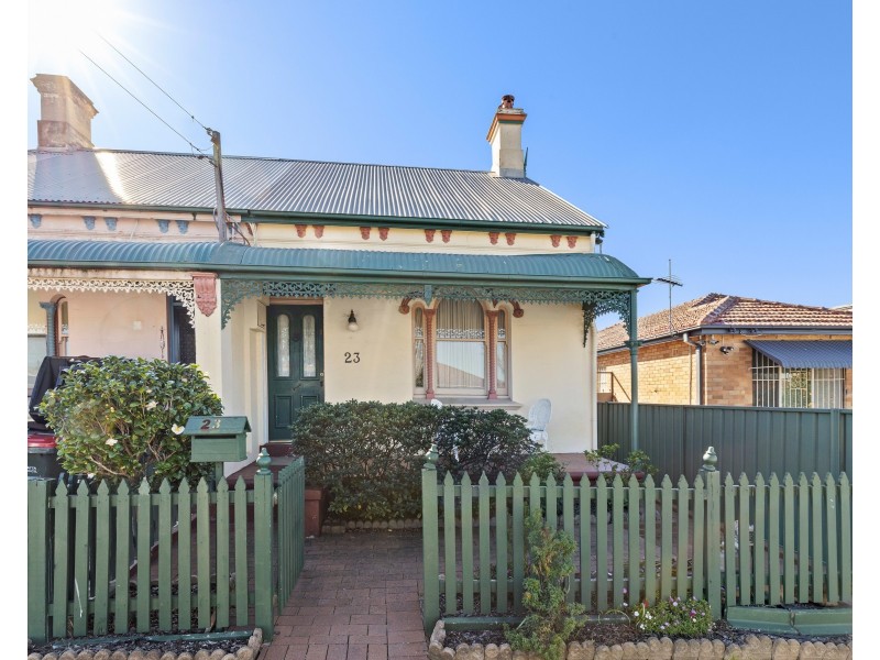 23 Augustus St, Merrylands NSW 2160