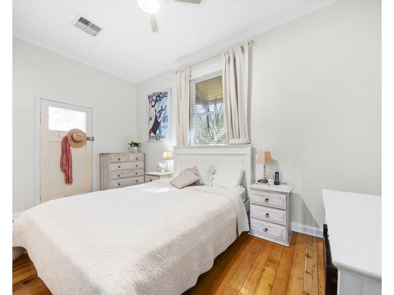 6a Berwick Street, Guildford NSW 2161