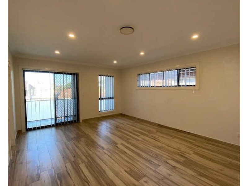 1/55A Cecil St, Guildford NSW 2161