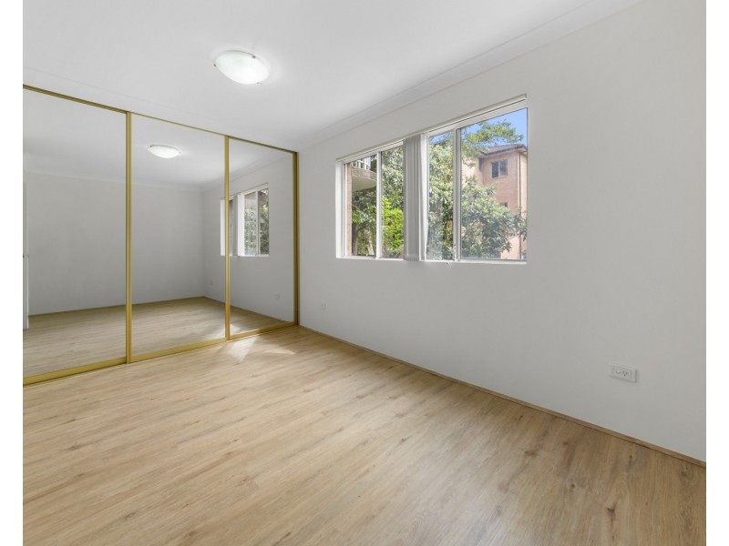 3/37-39 Memorial Av, Merrylands NSW 2160