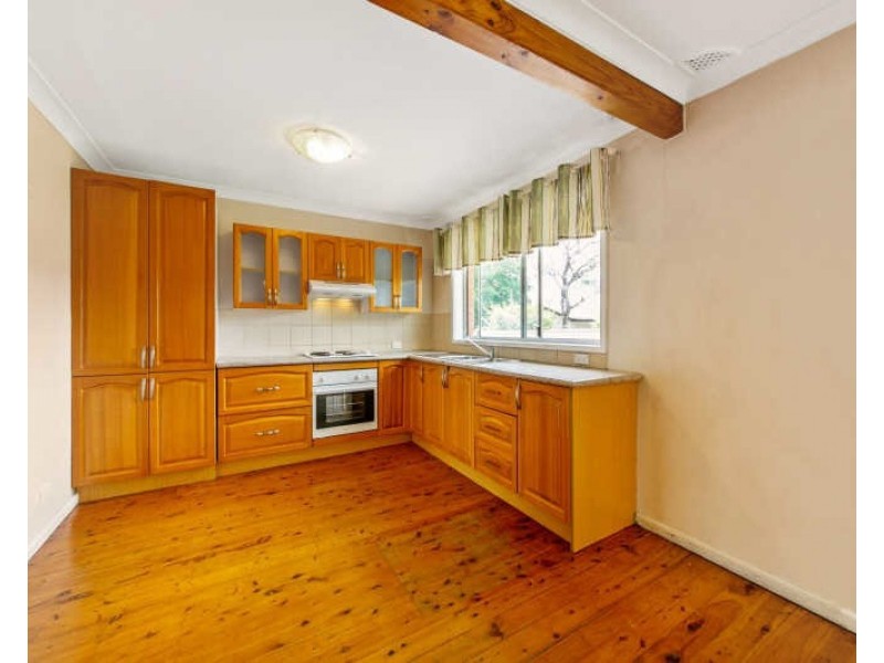 7 Gwydir St, Greystanes NSW 2145