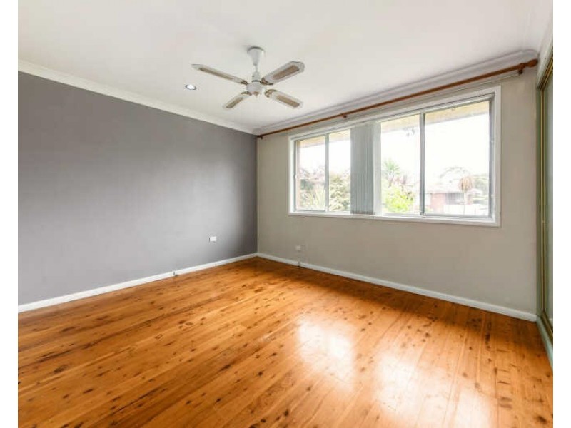 7 Gwydir St, Greystanes NSW 2145