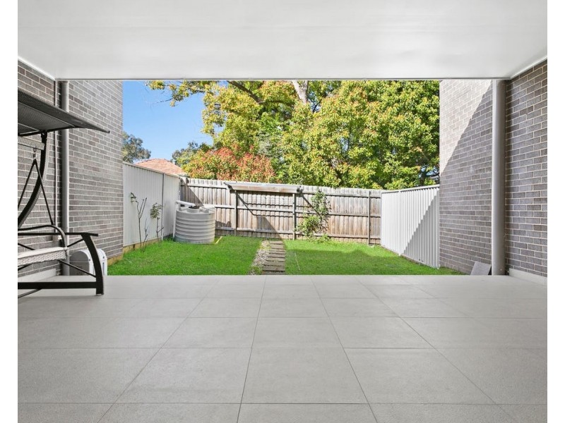 8A Albert St, Guildford NSW 2161