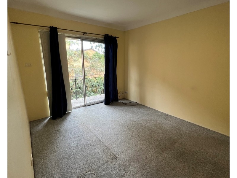 6/34 Treves St, Merrylands NSW 2160