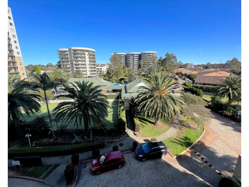 501/91A Bridge, Westmead NSW 2145