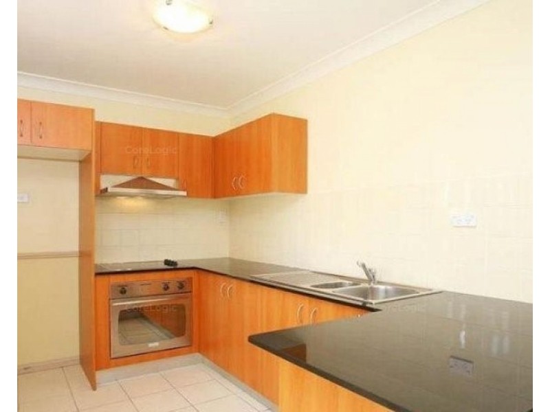 1/35 Normac Rd, Girraween NSW 2145