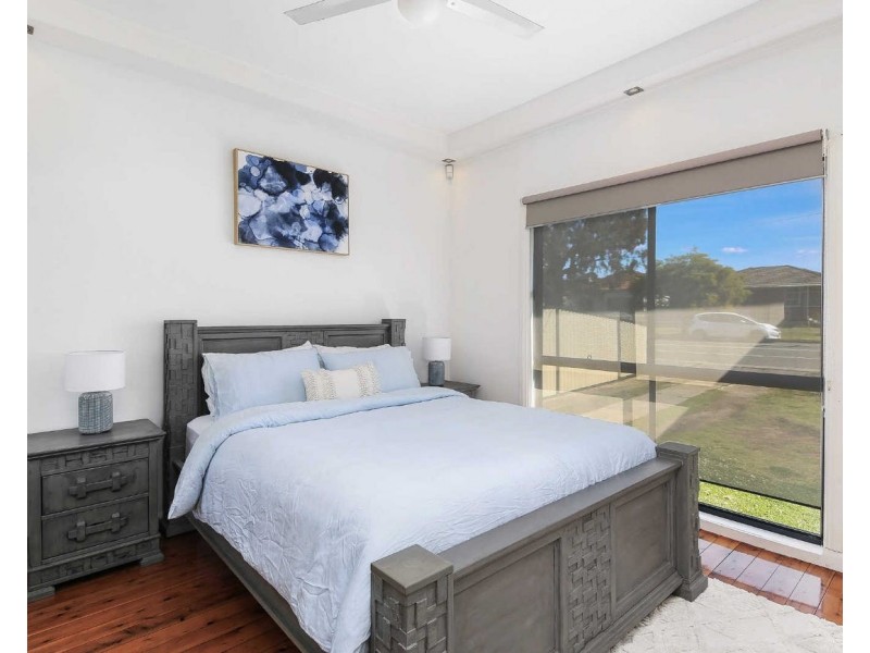 110 Mandarin St, Villawood NSW 2163